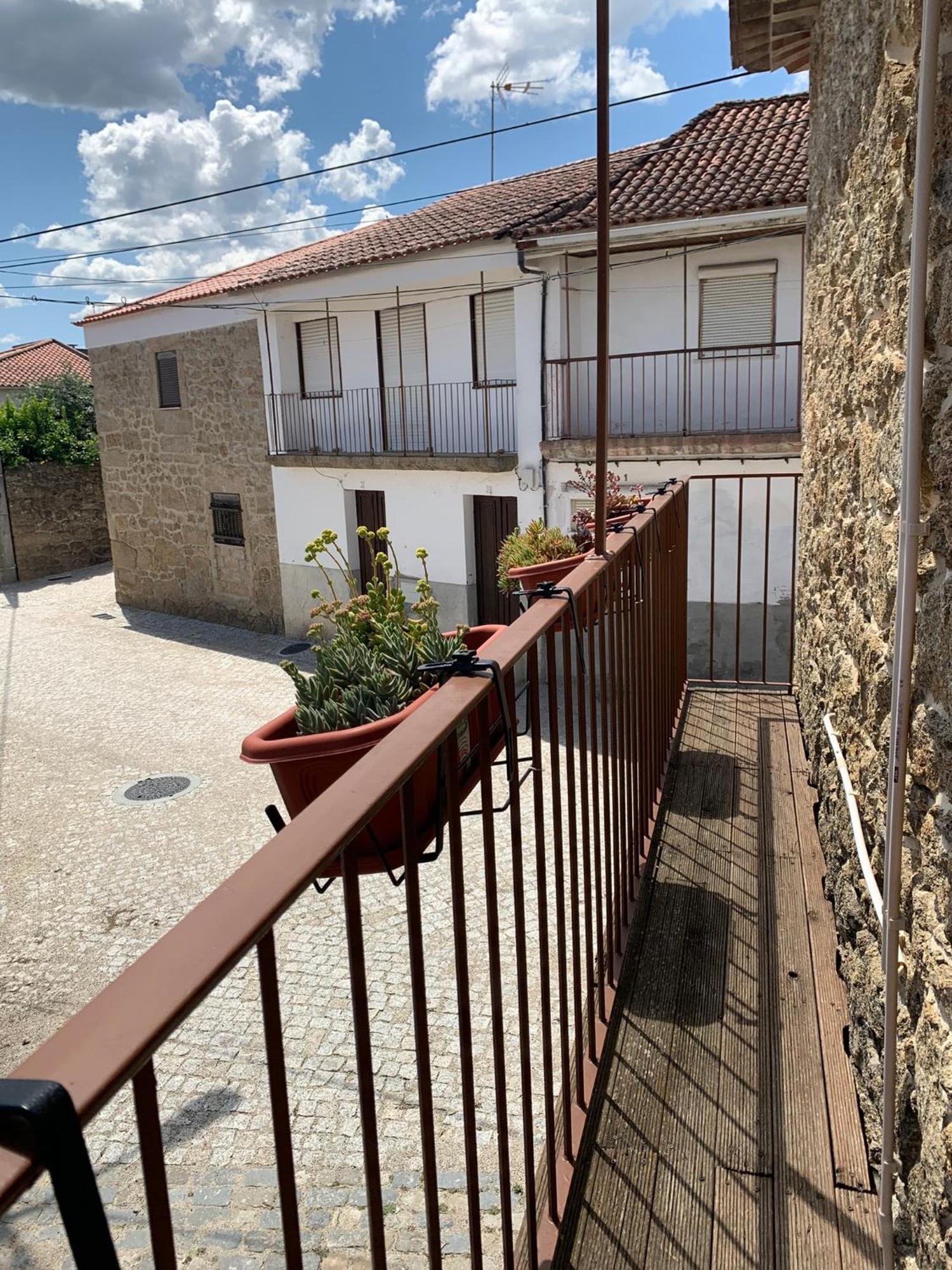 Encanto Casa Com Spa Jacuzzi Open Space Tinalhas Eksteriør bilde