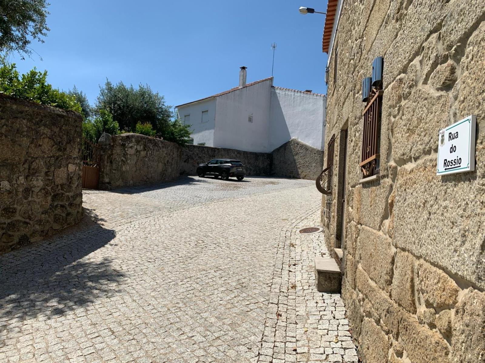 Encanto Casa Com Spa Jacuzzi Open Space Tinalhas Eksteriør bilde